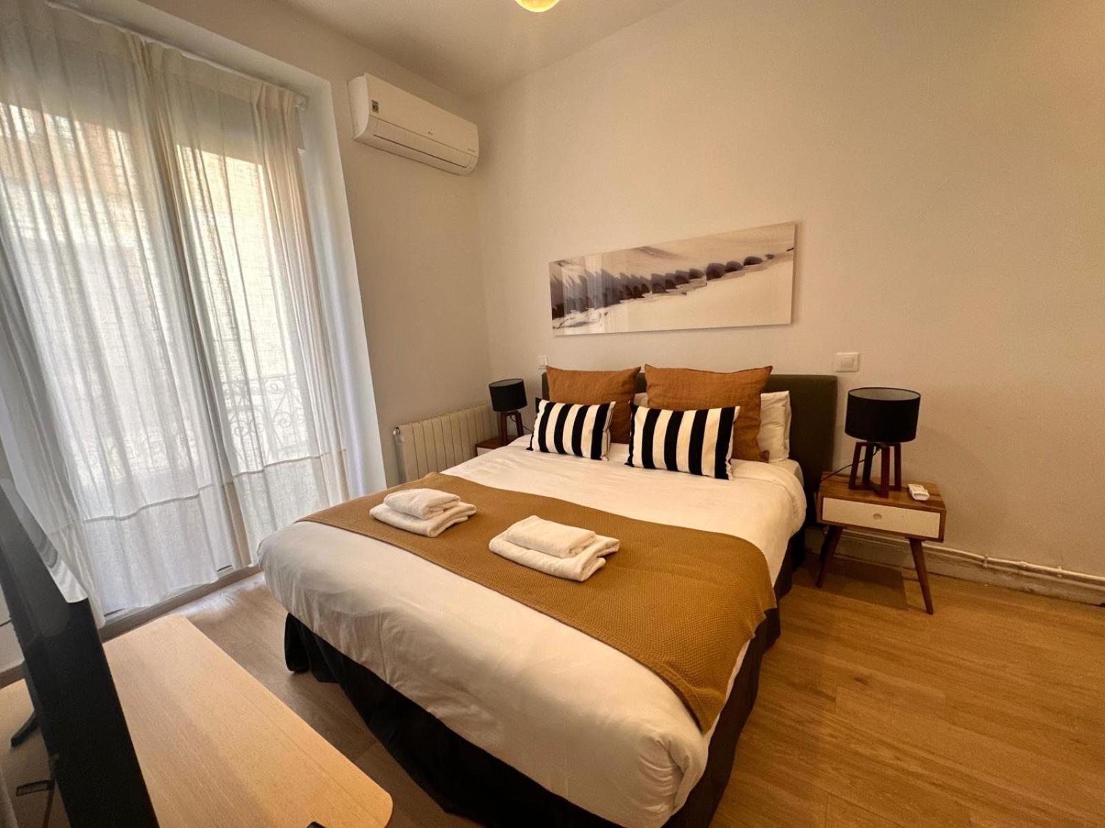 Amazing 3Bd 3Bth With 9 Balconies By Madrid4You Apartments Экстерьер фото
