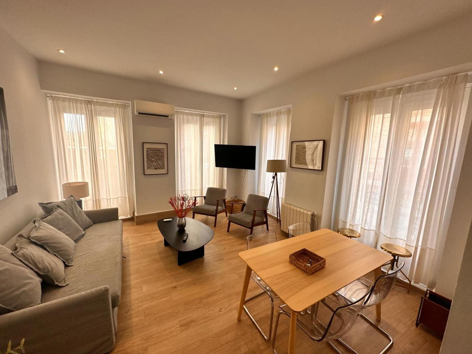 Amazing 3Bd 3Bth With 9 Balconies By Madrid4You Apartments Экстерьер фото