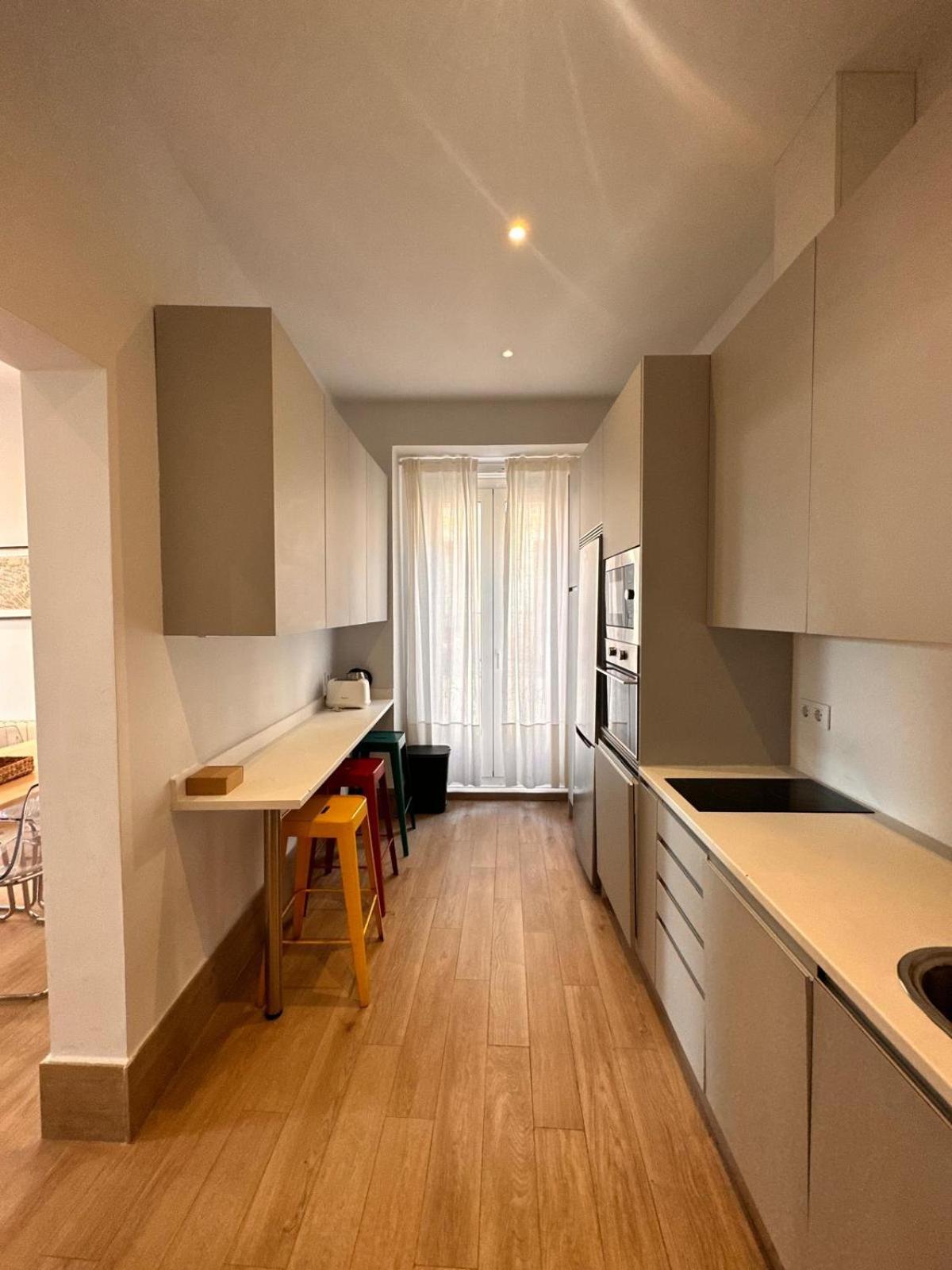 Amazing 3Bd 3Bth With 9 Balconies By Madrid4You Apartments Экстерьер фото